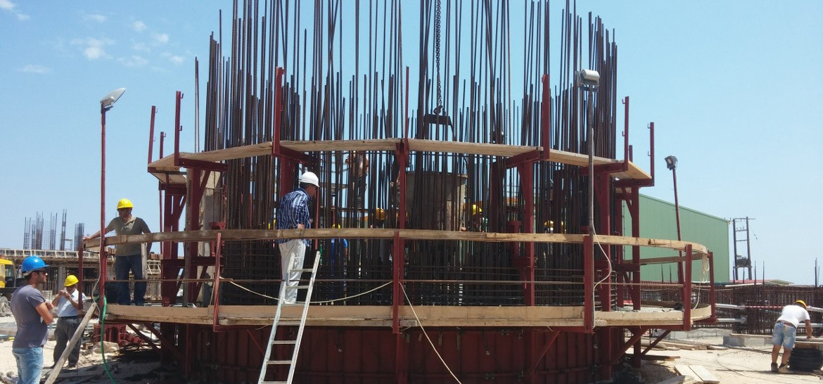 2 Chimneys (H=46m) in the <br> PPC in South Rhodes 1